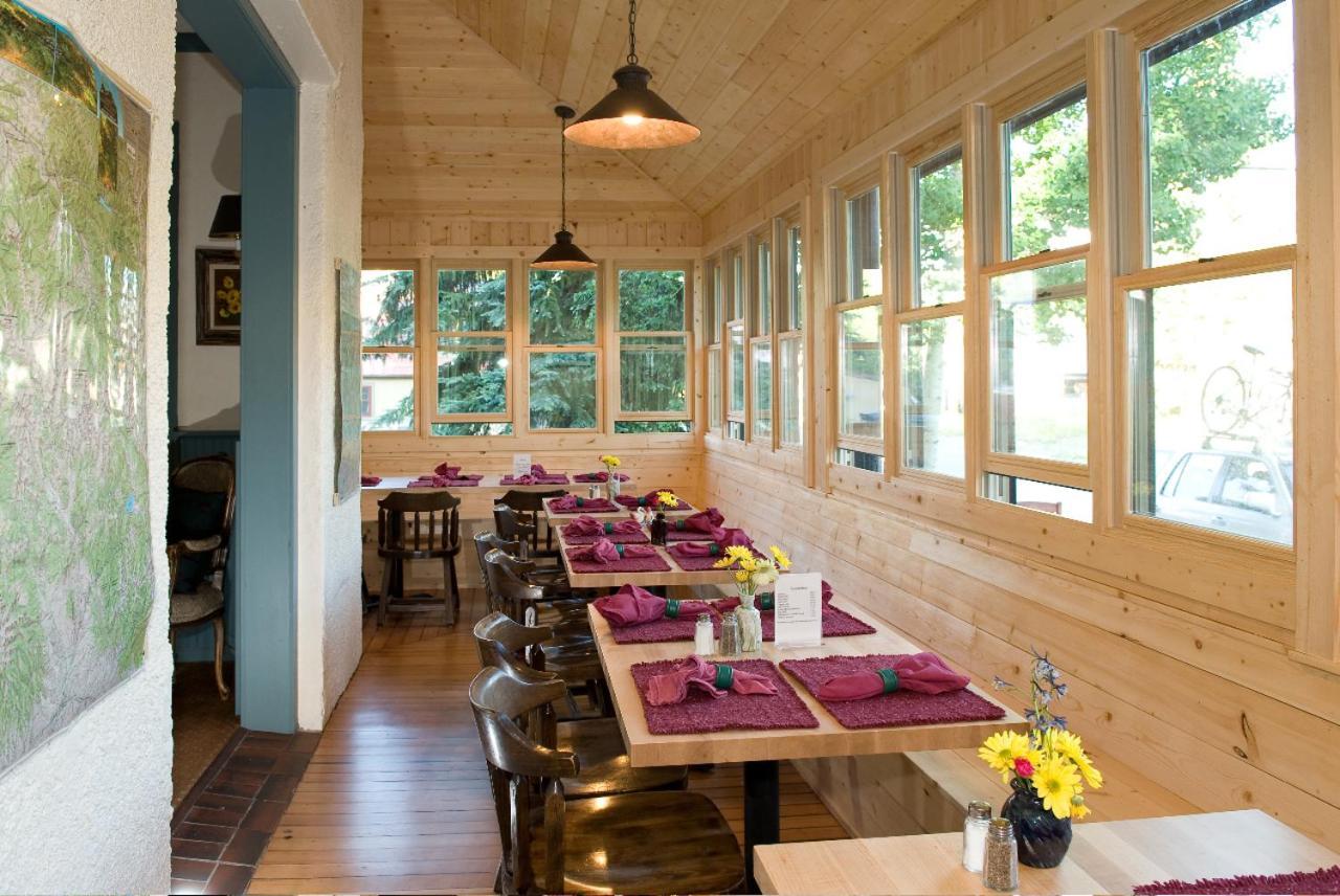 Elk Mountain Lodge 마운트크레스티드부트 외부 사진