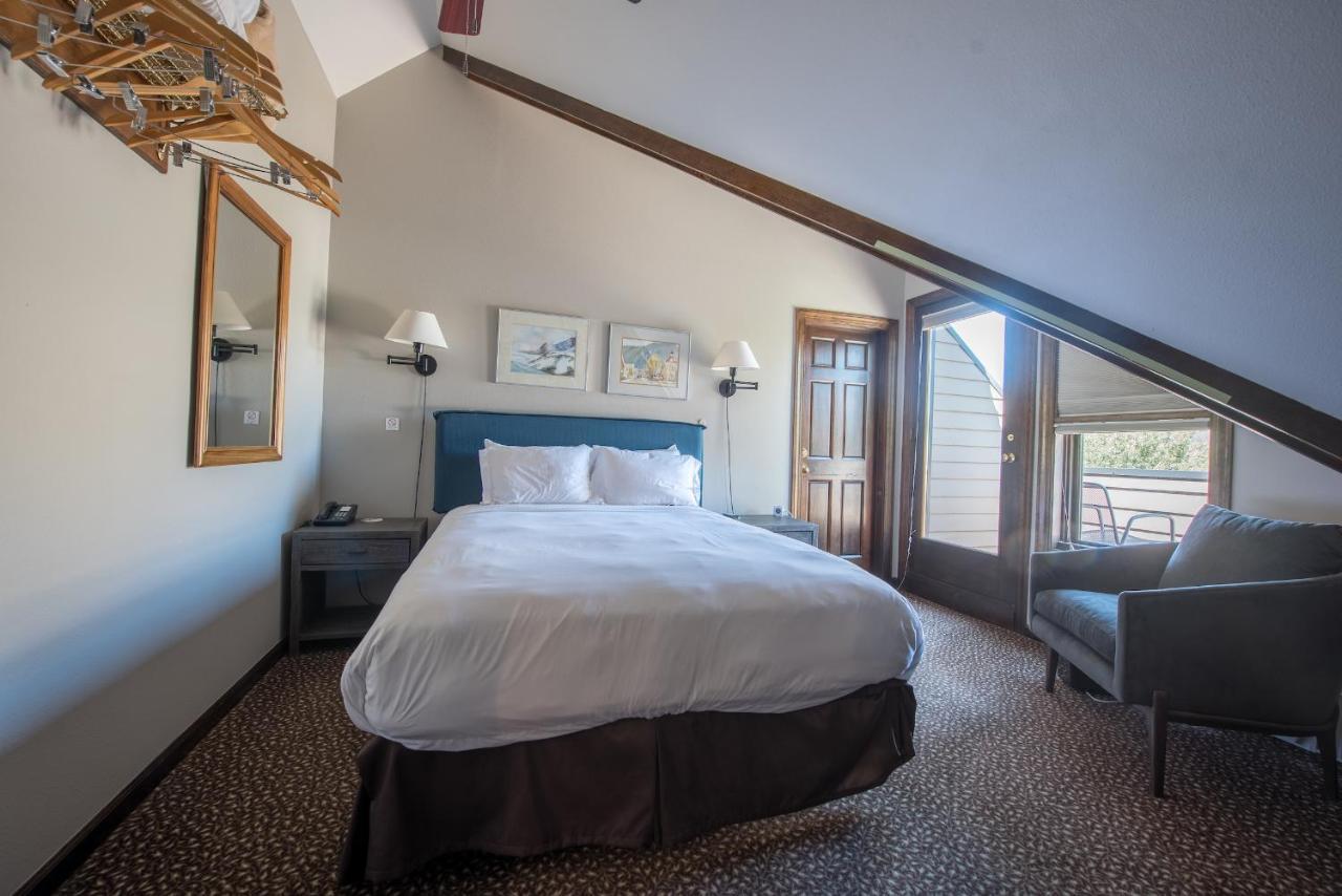 Elk Mountain Lodge 마운트크레스티드부트 외부 사진